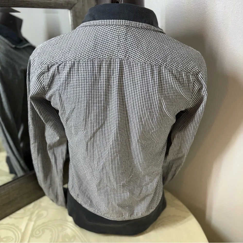 Vintage 90’s Nike Black and White Bomber Jacket with Stand-Up Collar